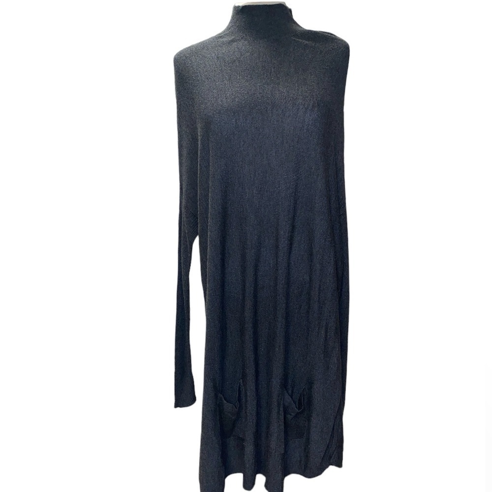 Romeo & Juliet Couture knit dress long sleeve mock turtleneck size small NWT